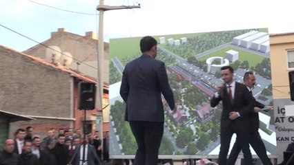 Hedefimiz Yılda 300 Bin Konutu Dönüştürmek"