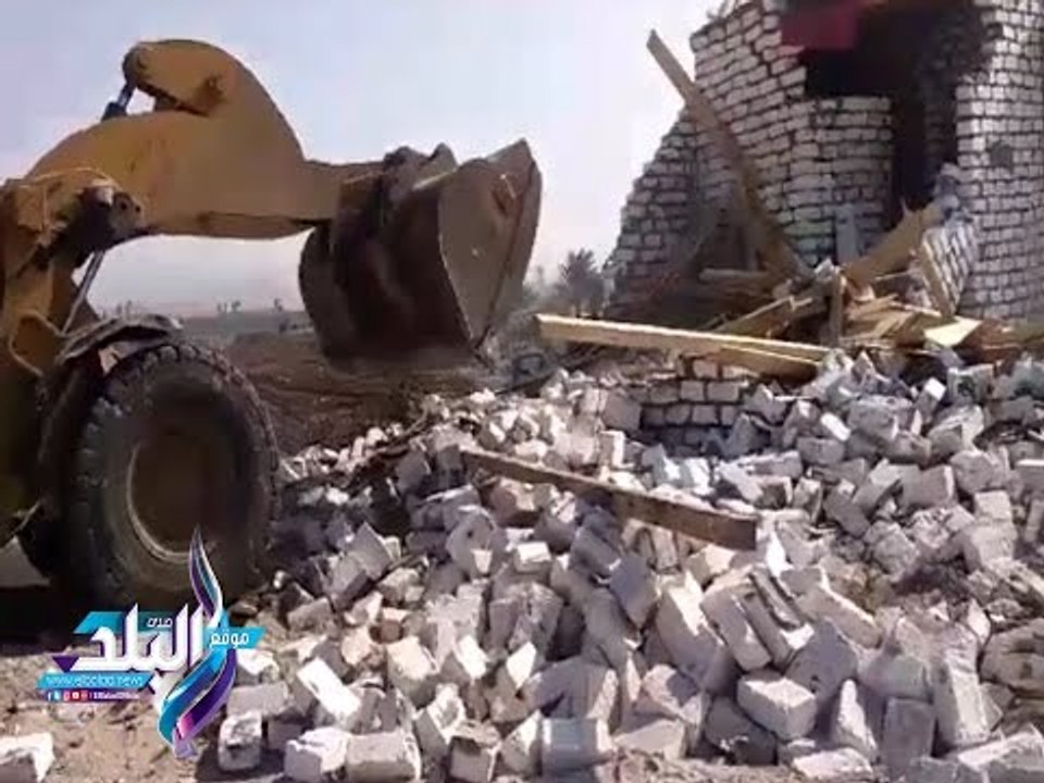 صدى البلد | إزالة تعديات على 35 فدانا من أملاك...