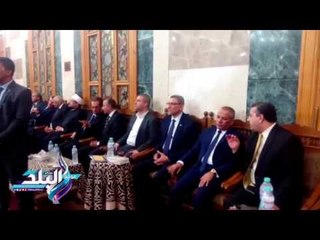 صدى البلد |  أحمد موسى وأسامة هيكل في عزاء شقيقة نقيب الصحفيين