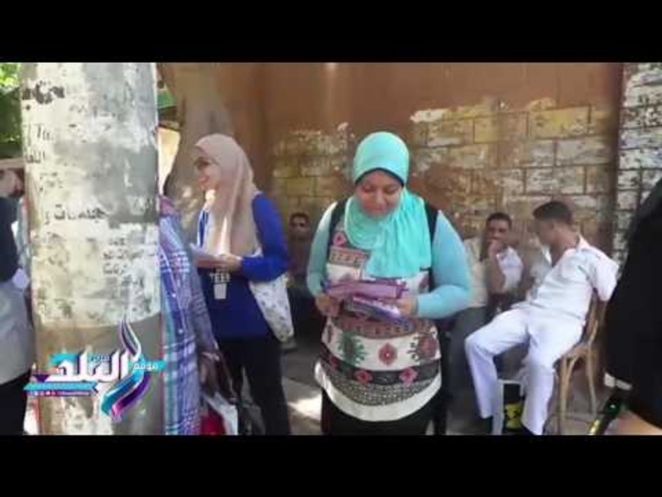 صدى البلد | طلاب الثانويه العامه يؤدون اليوم امتحان الكيمياء وعلم النفس