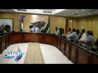 صدى البلد | محافظ الفيوم يجتمع برؤساء الأحياء الجدد