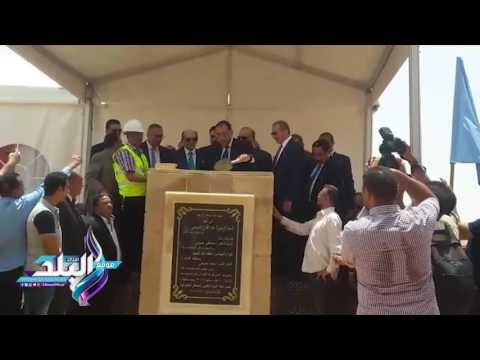 صدى البلد | وزير الإسكان ومحافظ القاهرة ومحمد صبحى يضعون حجر أساس مشروع معًا لتطوير العشوائيات
