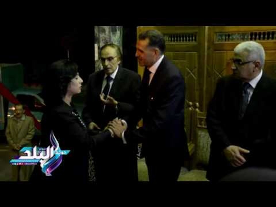 صدى البلد | نجوم الفن والمجتمع يواسون عزت العلايلي في وفاة زوجته