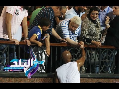 صدى البلد | مرتضي منصور يحفز شيكا عقب هتاف الجماهير له