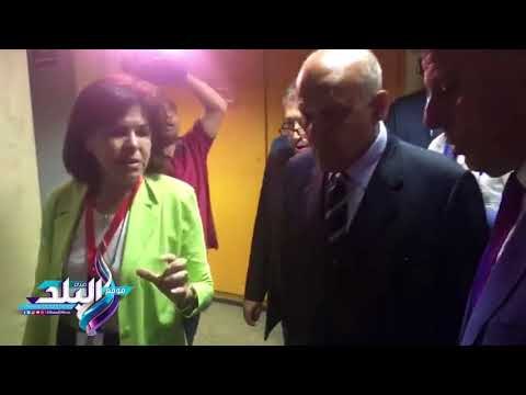 صدى البلد | وصول مجدي يعقوب لمستشفى جراحات القلب بجامعة عين شمس.