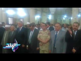 Download Video: صدى البلد | محافظ الفيوم يؤدى صلاة العيد بمسجد ناصر