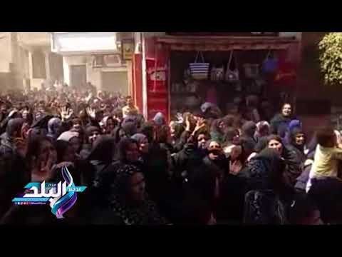 صدى البلد | سيدات مشتهر يودعون شهيد سيناء بالزغاريد