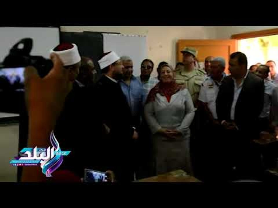 صدى البلد | وزير الأوقاف يوزع 12 طن لحوم صكوك ا...