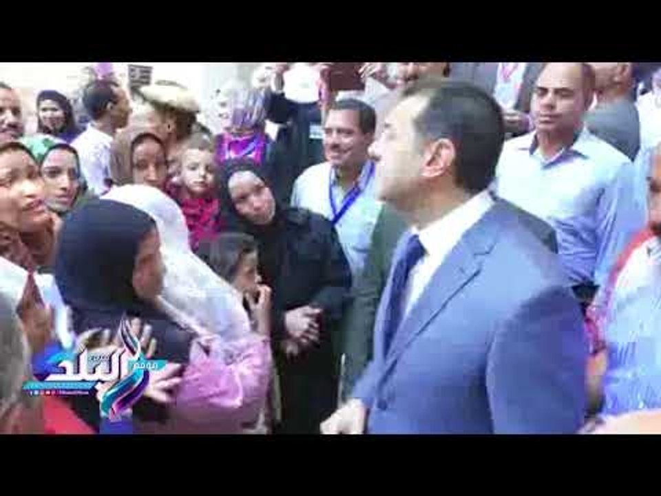 صدى البلد |محافظ أسيوط يتفقد الحملات الطبية لفحص المواطنين