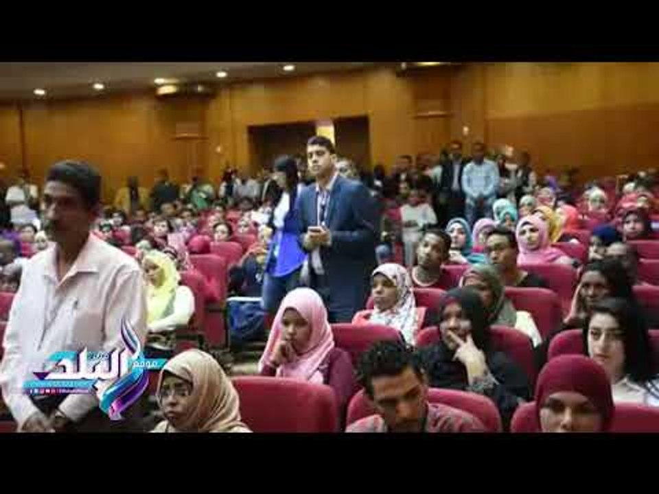 مشاركة واسعة للشباب وأصحاب الشركات فى إفتتاح وزير القوى العاملة ومحافظ أسوان لملتقى التوظيف الأول