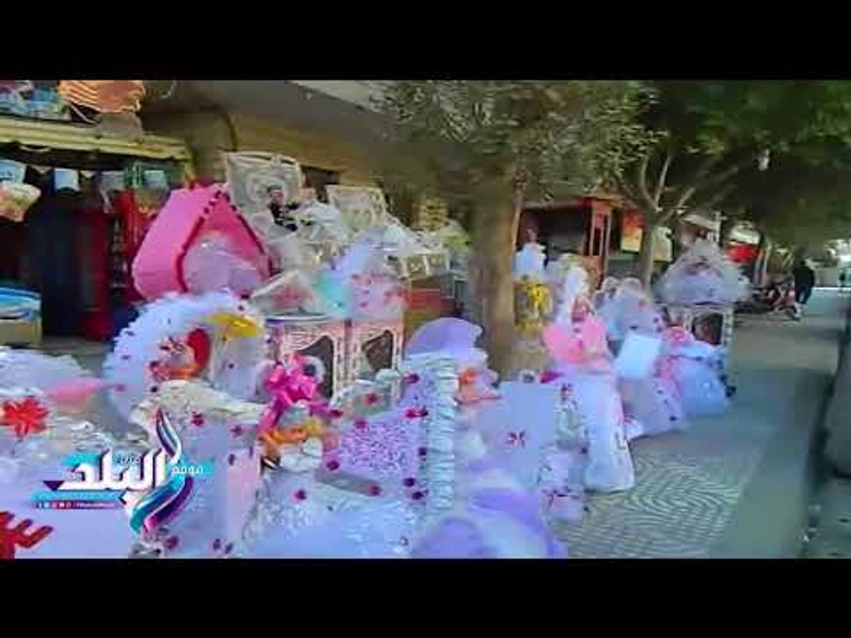 صدى البلد | عرائس مولد النبى بالفيوم بدون زبائن . البائعين : الزبائن بتصوروا سلفى فقط دون الشراء