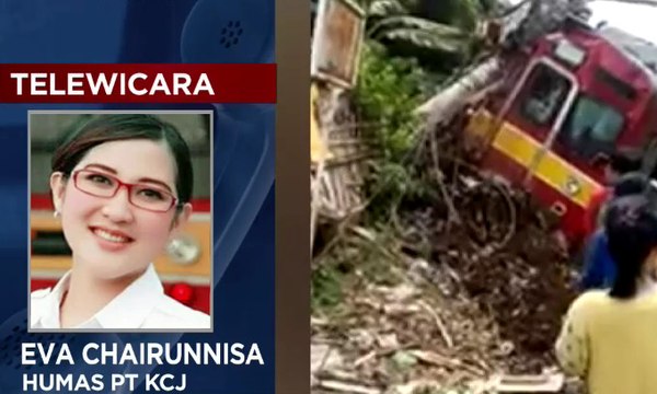 KRL Anjlok hingga ke Luar Rel di Bogor