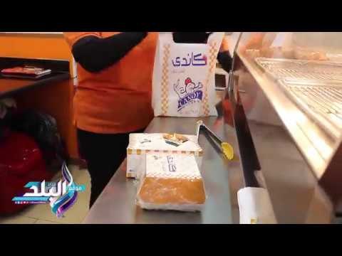 صدى البلد | مطعم يبتكر طريقة جديدة لتعلم لغة الاشارة بجانب الطعام