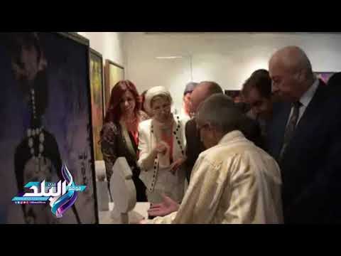 صدى البلد | عاشق فن النحت بأسوان يشارك بأعمال فنية فى الملتقى الدولى الثالث