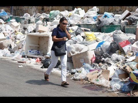 صدى البلد |أهالى ترعة المجنونة ببولاق الدكرور يستغيثون: من القمامة والمقاهى