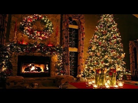 صدى البلد | بالالوان والنجوم المضيئة .. شوارع وسط البلد تستعد للاحتفال باعياد راس السنة