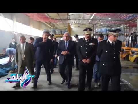 صدى البلد | وزير الصناعة يتفقد مصانع الجلود بالروبيكى