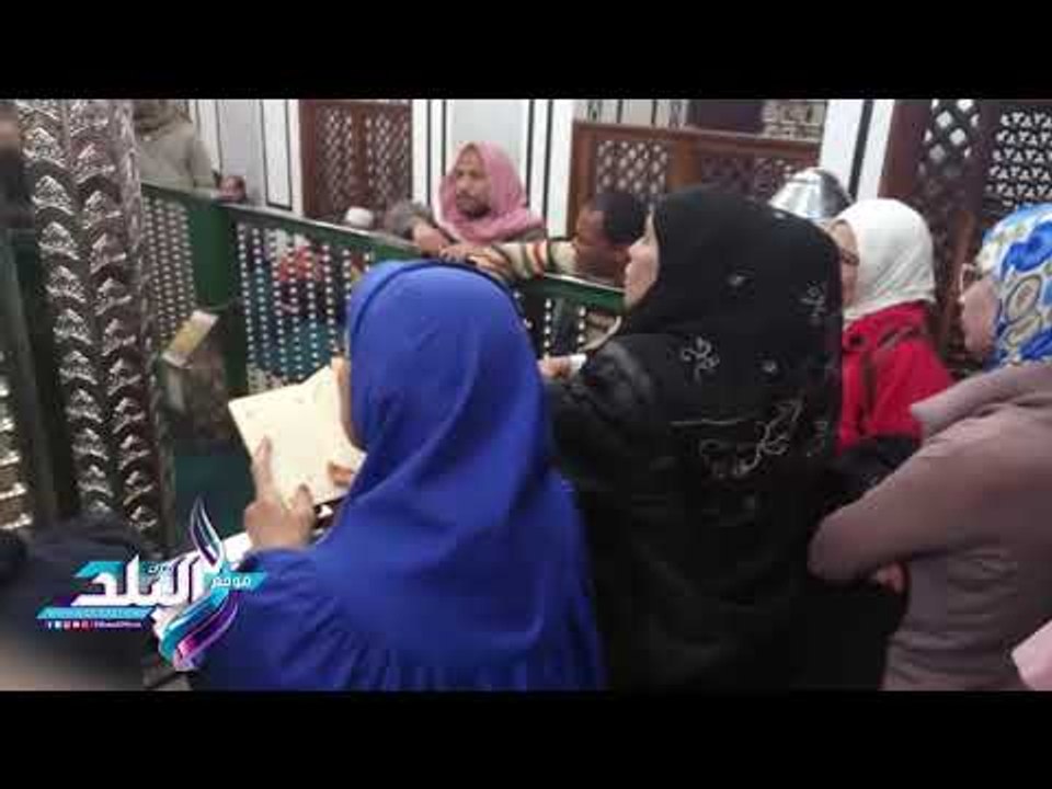 صدى البلد | ازدحام على ضريح "الحسين" للاحتفال بذكرى بالمولد