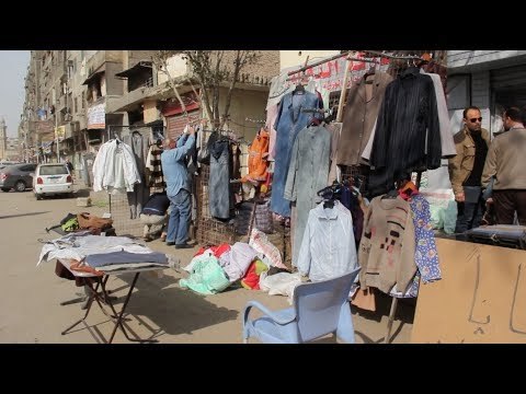 صدى البلد | ملابس بالمجان .. مبادرة أهالي المطرية لمساعدة البسطاء في مواجهة الغلاء