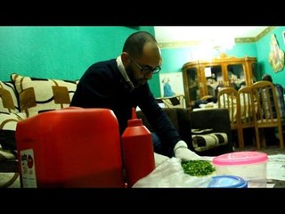 صباح البلد - «فادي» ترك التصوير الصحفي للبحث عن لقمة العيش بالدراجة