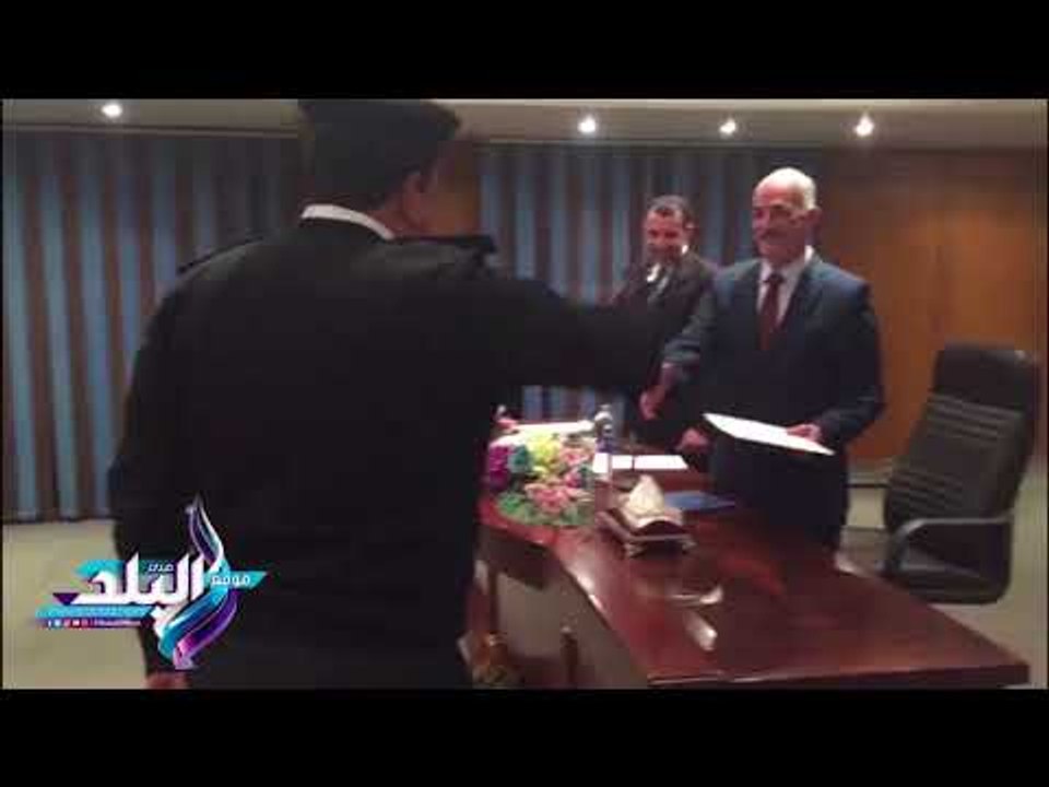 صدى البلد |  تكريم ضباط شرطة السياحة والاثار بالجيزة لجهودهم في عمليات التهريب ونقل رمسيس الثاني