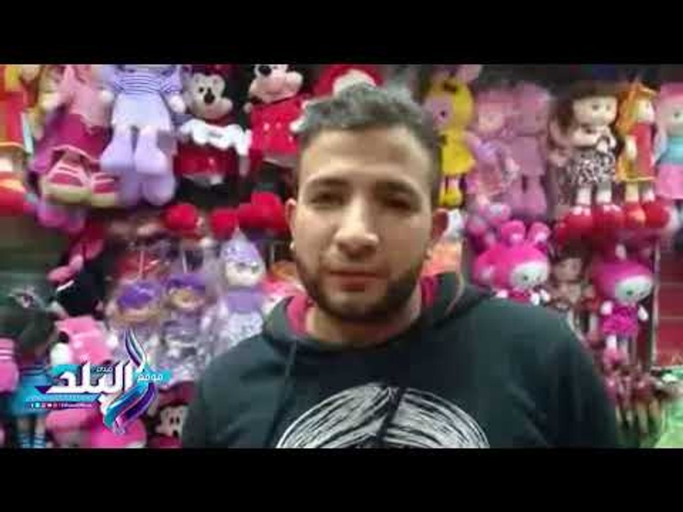 صدى البلد | أصحاب محلات هدايا عيد الحب ببني سويف: الشباب أكثر إقبالا عن الكبار
