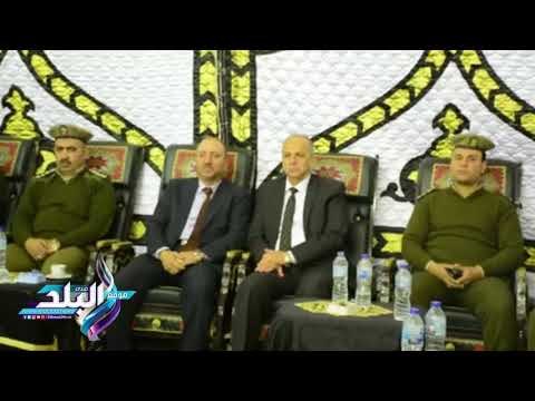 صدى البلد | محافظ القليوبية يقدم واجب العزاء للأسرة شهيد بنها