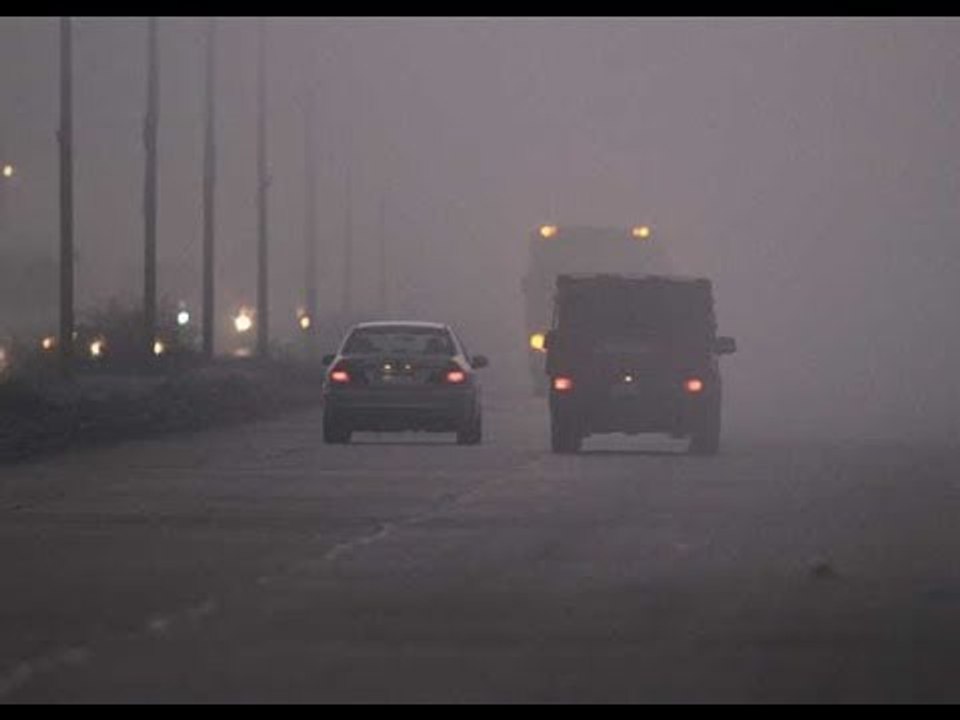 قبل ماتنزل من البيت .. تعرف على الطرق المغلقة بسبب الشبورة  | صباح البلد
