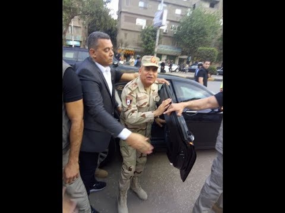 صدى البلد | وزير الدفاع يتفقد اللجان الإنتخابية بالدقي