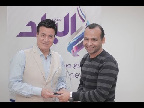 صدى البلد | حلمى عبد الباقى يغنى نورت ايامى لايف لقراء صدى البلد