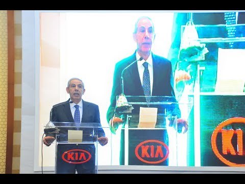 صدى البلد | وزير التجاره والصناعه : يشهد توقيع عقد تجميع السيارة «كيا» في مصر