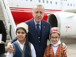 Ezan ve Bayrak Düşmanlarıyla Sonuna Kadar Mücadele Edeceğiz"
