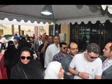 انتخابات مصر 2018 : طابور طويل من الناخبين بأعلام مصر أمام لجنة مدينتى