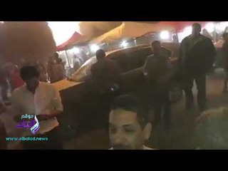 صدى البلد | المطرب محمد نور يحتفل مع المواطنين عقب تصويته بالرحاب