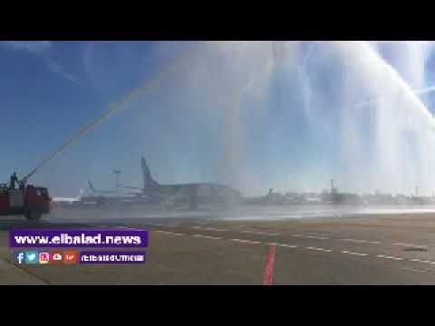 صدى البلد |مراسم استقبال حافلة بمهبط مطار موسكو لطائرة «مصر للطيران»