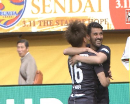 David Villa scores again for Vissel Kobe