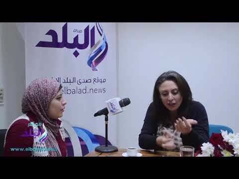 صدى البلد | مني عراقي تحكي موقف طريف من طفلة صغيرة