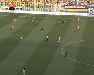 كرة قدم: هدف ولكن: دايفد فيا يُسجّل مجددًا لصالح فيسيل كوبه