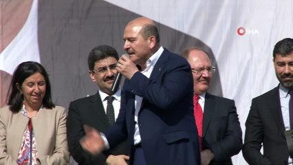 Tải video: İçişleri Bakanı Süleyman Soylu: “Dağlardaki 700 teröristin burnundan fitil fitil getirmezsek namerdiz”