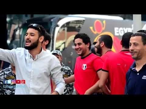 صدى البلد | توافد الجماهير على مطار القاهرة لوداع المنتخب إلى روسيا