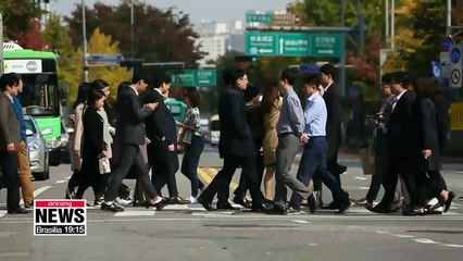 Workers spend more money on education and leisure activity: Official