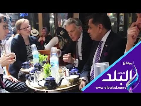 صدي البلد | وزير بريطاني يتجول بخان الخليلي ويشتري حلوي المولد