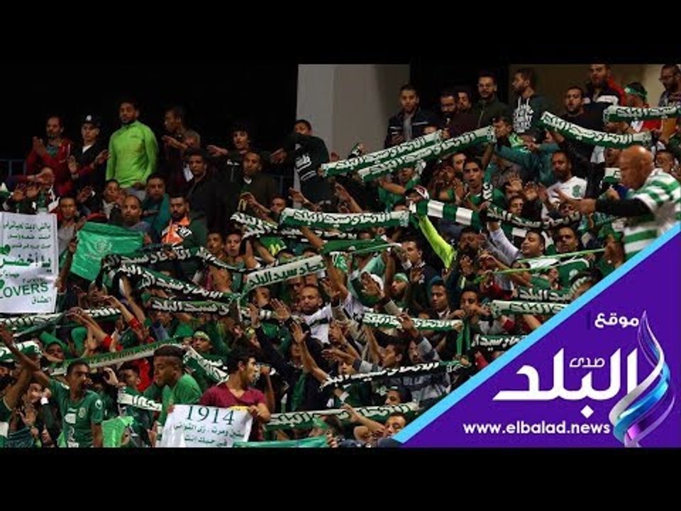 صدي البلد | جماهير الاتحاد تلقي الزجاجات على لاعبي الزمالك