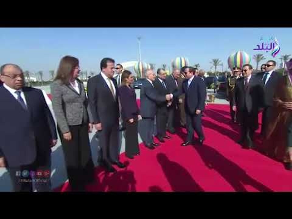 صدي البلد | الرئيس السيسي يتفقد أجنحة معرض المؤتمر العربي الدولي للثروة المعدنية
