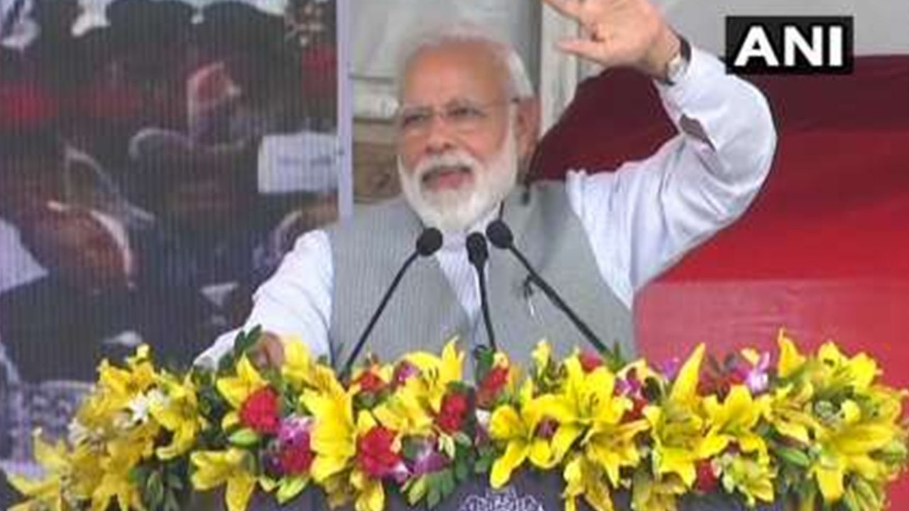 lok sabha elections 2019 : ಚುನಾವಣಾ ದಿನಾಂಕ ಘೋಷಣೆಯಾಗುತ್ತಿದ್ದಂತೆಯೇ 'ಫಿರ್ ಮೋದಿ' ಟ್ರೆಂಡಿಂಗ್..!