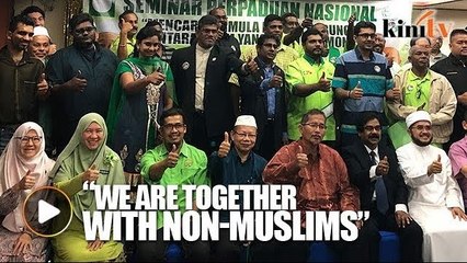 Tải video: PAS: We stand together with non-Muslims