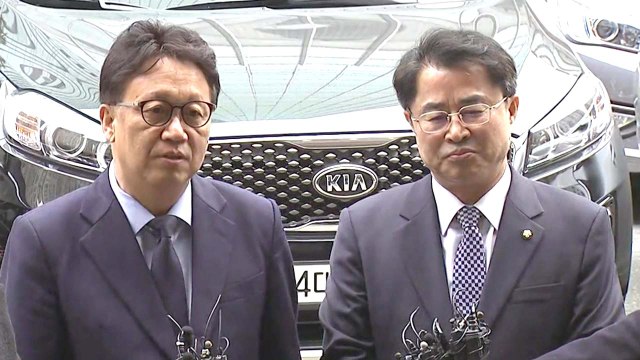 [현장영상] '5·18 망언' 고소한 유공자 의원들 경찰 출석 / YTN