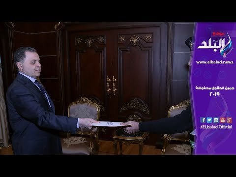 صدى البلد | تكريم ضابط وأمين شرطة ضبطوا تاجر مخدرات بعد مطاردته