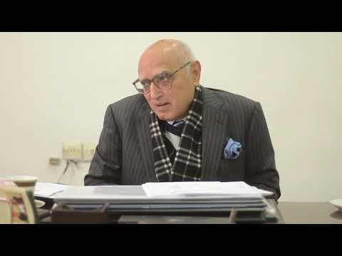 صدى البلد | مدير البحوث السكانية بالأزهر يتحدث عن طفولته وزمالته لـ عادل إمام