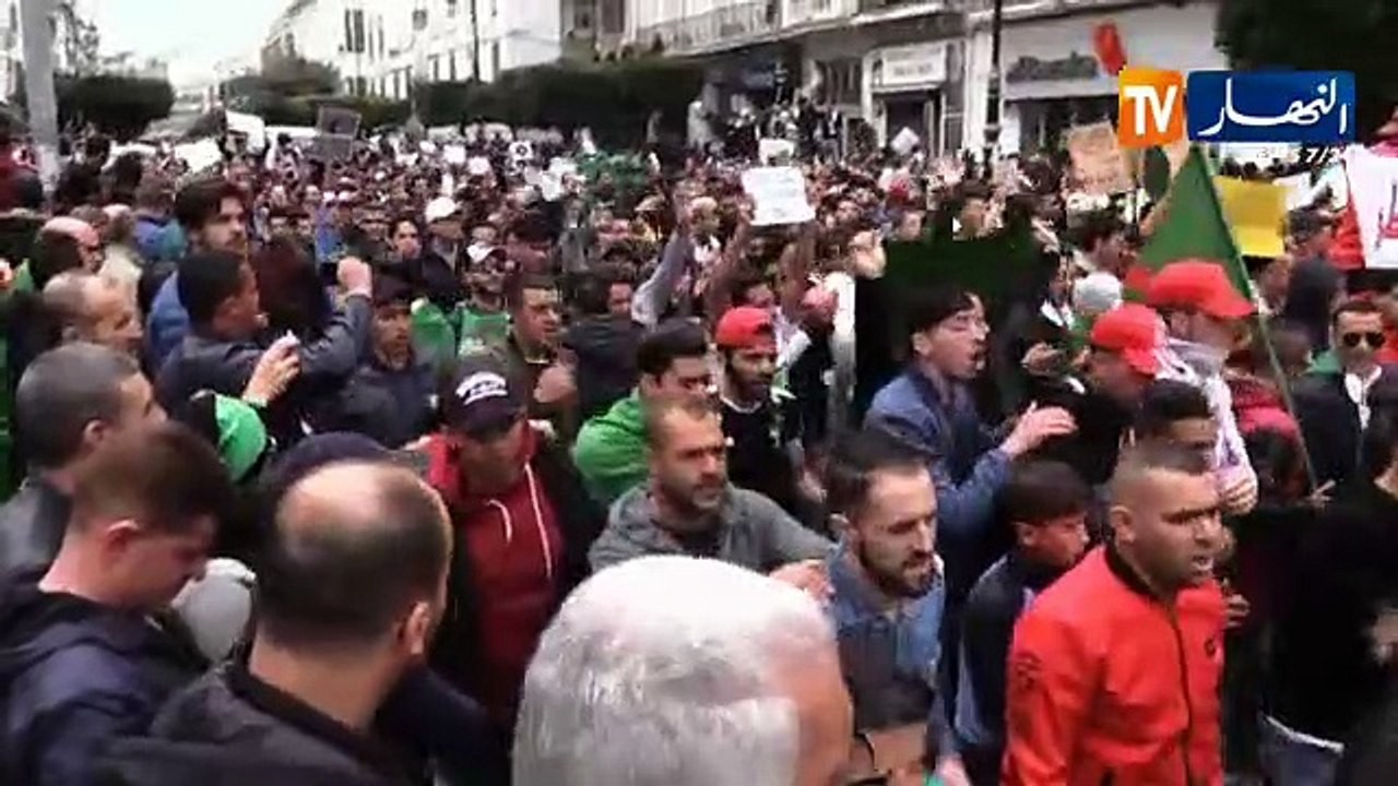 ساعات بعد قرار الرئيس بوتفليقة..ردود فعل إقليمية و دولية مرحبة